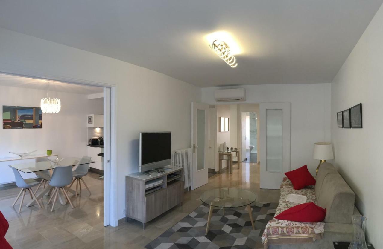 Apartmán Roi Chevalier Antibes Exteriér fotografie