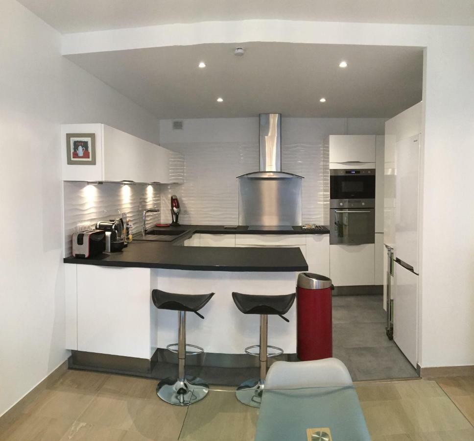 Apartmán Roi Chevalier Antibes Exteriér fotografie