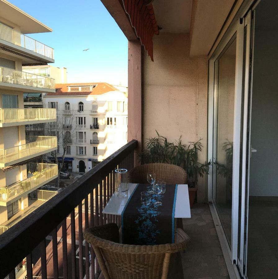 Apartmán Roi Chevalier Antibes Exteriér fotografie
